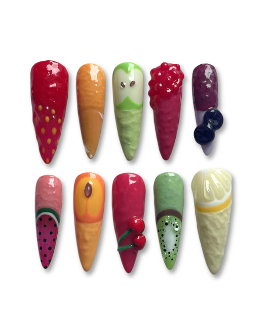 So'Claws - création press-on nails collection La Glacerie